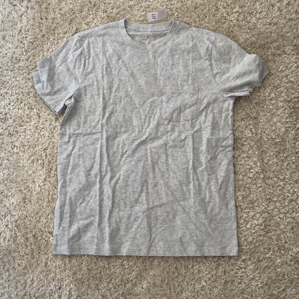 Gap Men’s Standard Tee Gray